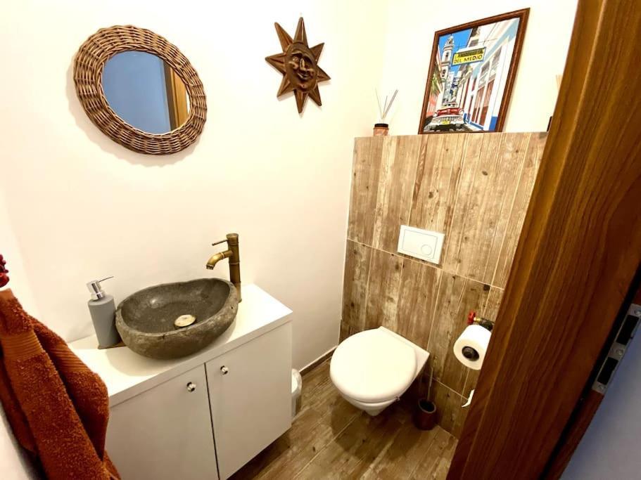 Residence Park Lovely Apartman With Private Parking Kysucke Nove Mesto Экстерьер фото