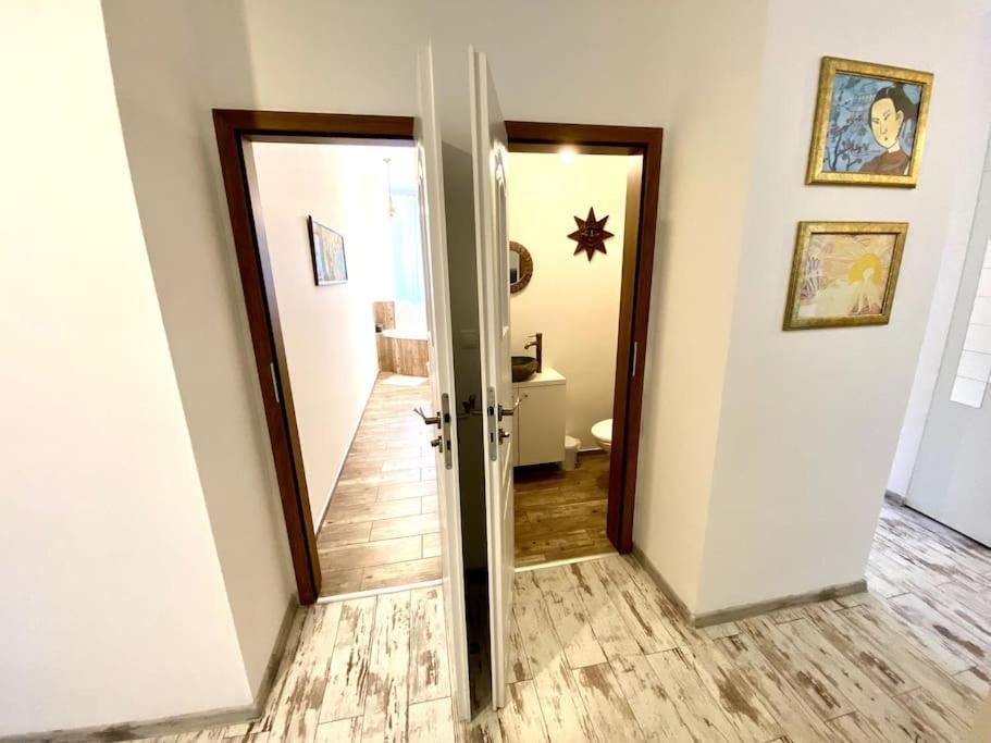Residence Park Lovely Apartman With Private Parking Kysucke Nove Mesto Экстерьер фото